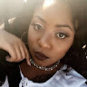 Meet your Posher, Ebony